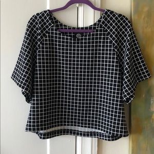 Checkered top